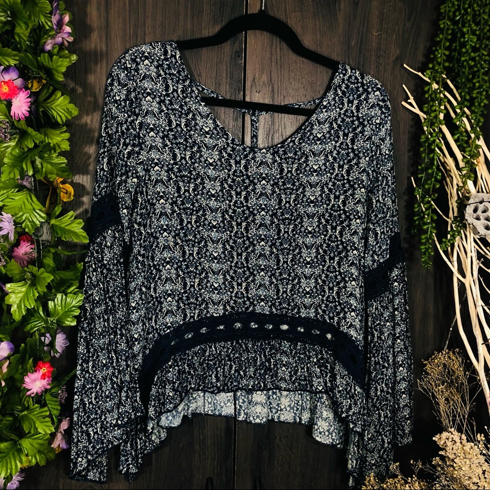 _🌼3/$30🌼Vintage Havana Printed Long Sleeve Open Back Top Medium - Picture 4 of 16